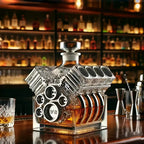 Karafa na whisky – Motor V8